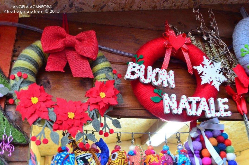 Napoli Christmas Village: A Piazza Municipio arrivano i mercatini di Natale