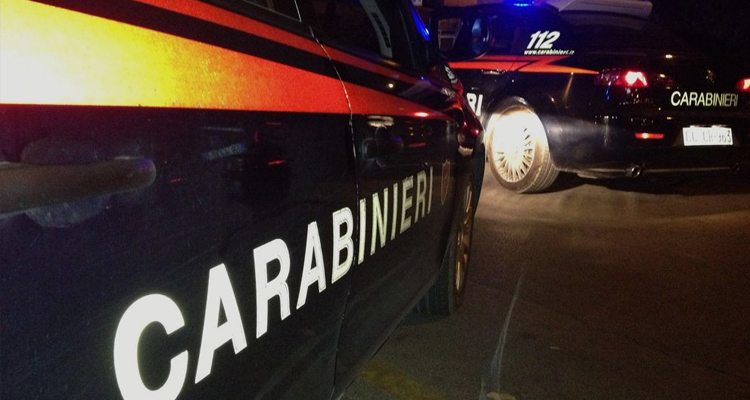 Alto impatto dei carabinieri nel rione 167, sequestri di droga e cartucce