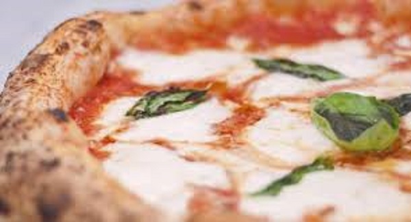 La pizza è patrimonio dell’Unesco: Quando il cibo è molto di più,è arte immortale!
