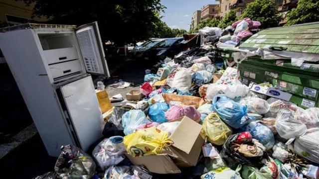 Eco distretto rifiuti a Casoria: la risposta e il comunicato del M5S