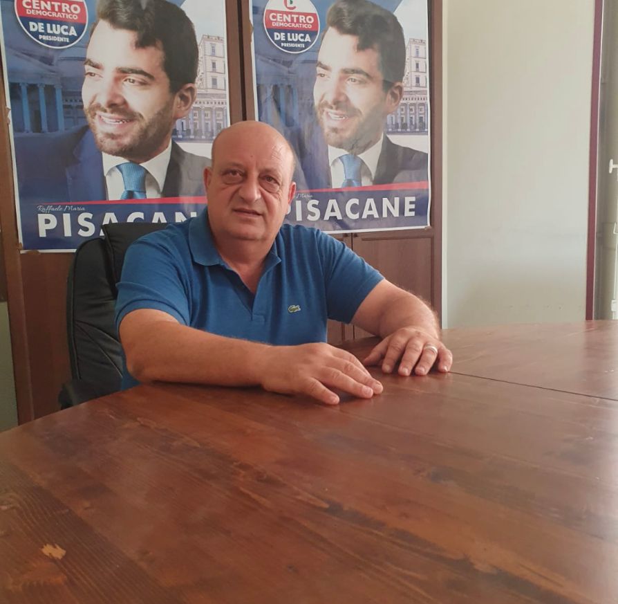 Rione Sportiglione: Il consigliere “delle periferie” Gennaro Fico raccoglie più di 500 firme per chiedere riqualificazione del territorio
