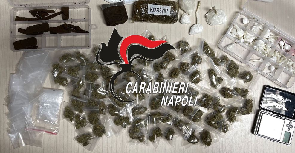 I carabinieri sequestrano droga in Via Manzoni